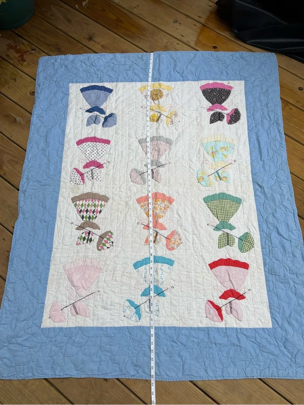 Handmade Sunbonnet Sue Appliqué Quilt Throw 49x61 Blue Patchwork Vintage
